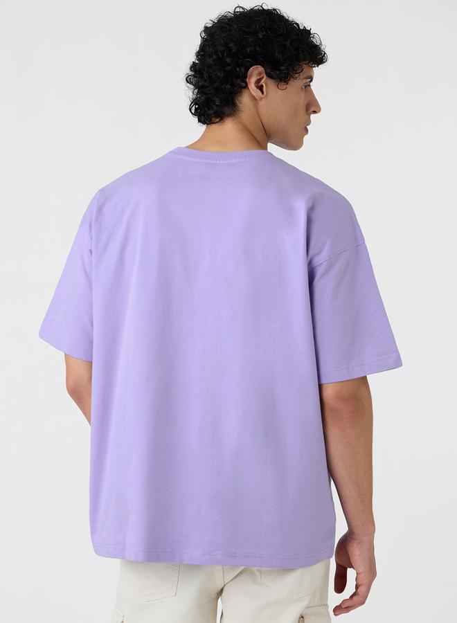 ذا سوليد ستور تيشيرت كاجوال واسع - Image 3